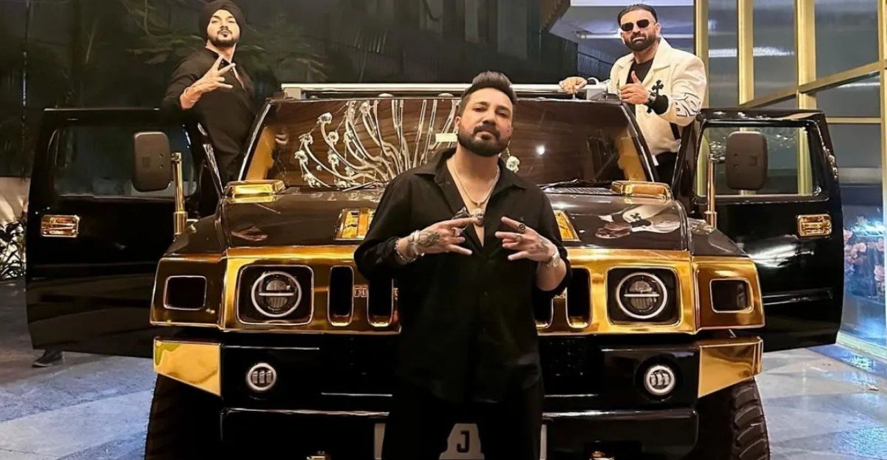 Mika Singh New Hummer SUV